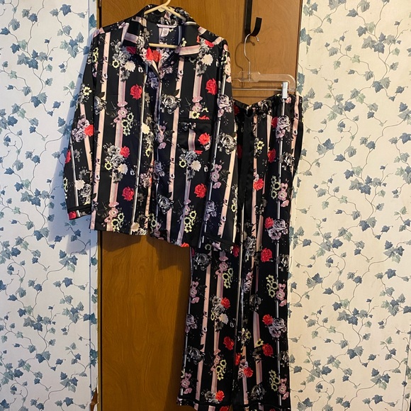 A-8 VICTORIA'S SECRET sz-m - Picture 10 of 10
